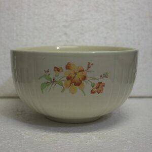 Hall's Superior Quality Kitchenware Bowl Eureka Serenade Pattern